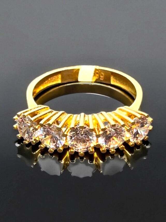 14 Ayar Altın Beştaş Yüzük - 1