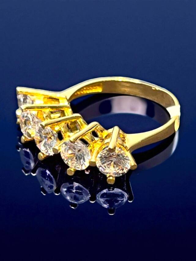 14 Ayar Altın Beştaş Yüzük - 4