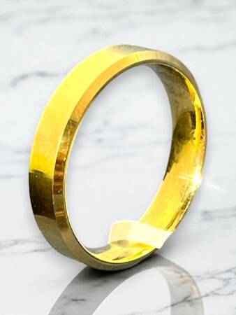 14 Ayar Altın Kare Alyans - 