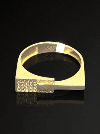 14 Ayar Altın Taşlı Eklem Yüzük - 