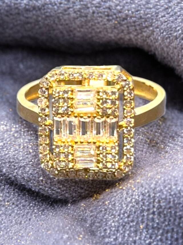 14 Ayar Altın Toz Baget Yüzük - 1