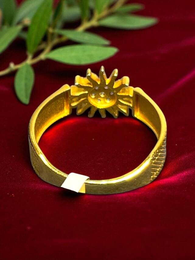 14 Ayar Hasır Taşlı Güneş Modelli Altın Yüzük - 5