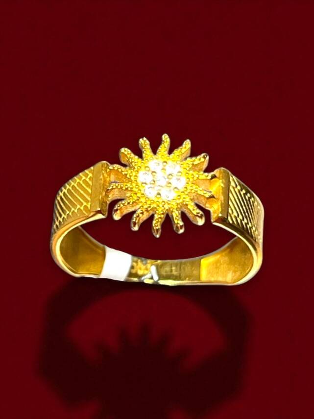 14 Ayar Hasır Taşlı Güneş Modelli Altın Yüzük - 3