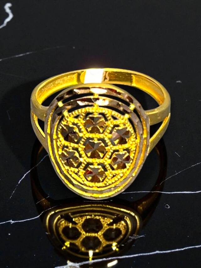 14 Ayar Lazer Kesim Modelli Altın Yüzük - 1