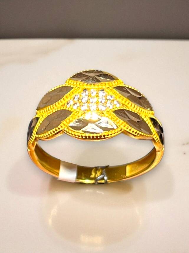 14 Ayar Taşlı Lazer Kesim Modelli Altın Yüzük - 2
