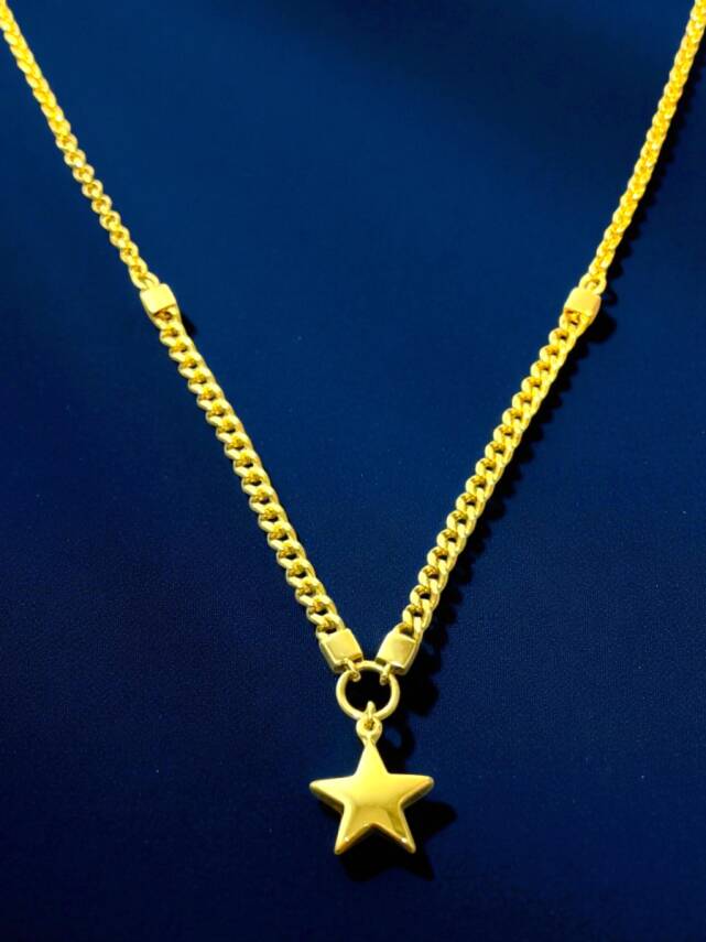 14 Ayar Yıldızlı Altın Kolye - 1