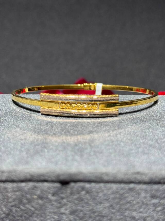 8 Ayar Ajda Kaburga Kelepçe - 1