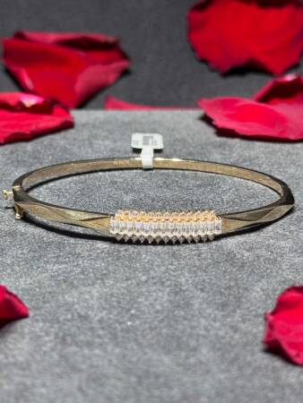 8 Ayar Baget Kelepçe - 