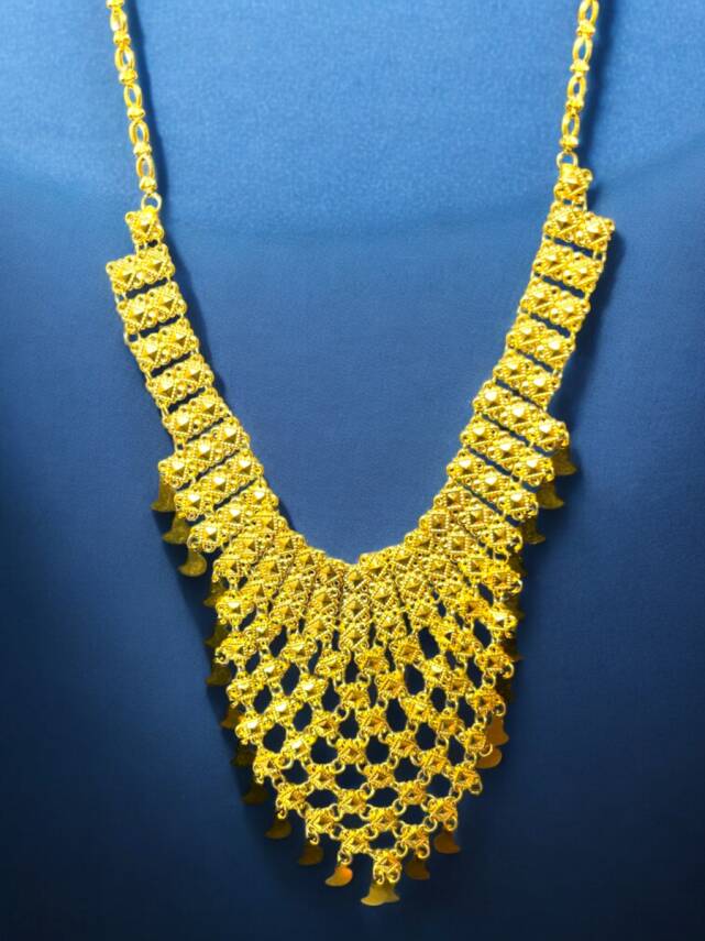 Altın Madonna Akıtma Kolye - 4