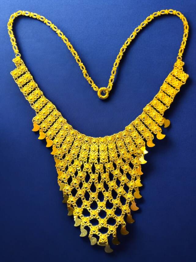 Altın Madonna Akıtma Kolye - 2