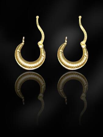 Altın Midye Halka Küpe - 