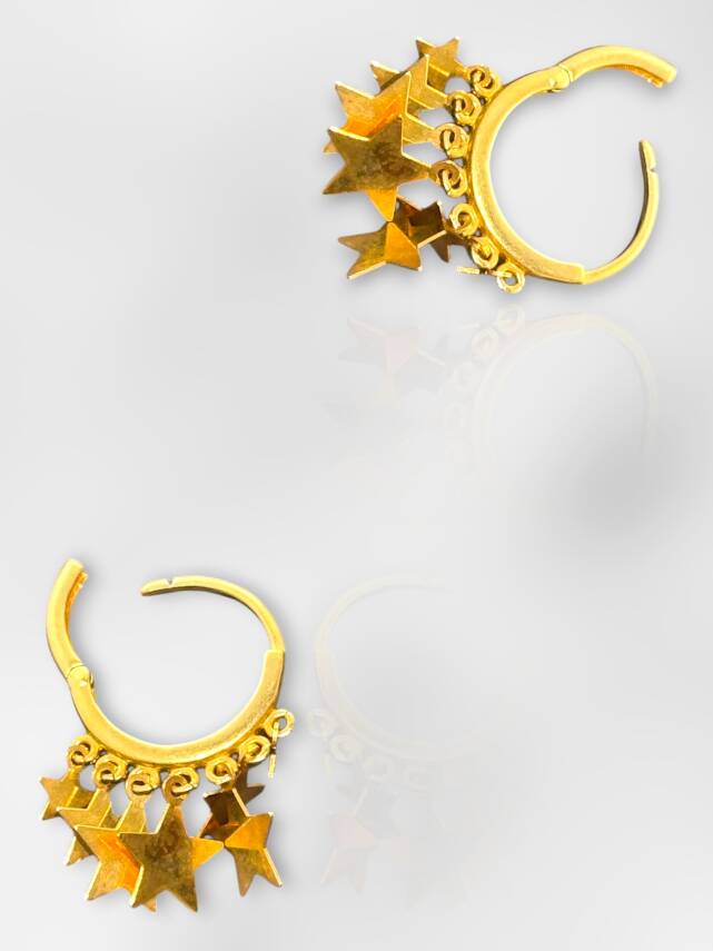 Altın Yıldızlı Sallantı Küpe - 2