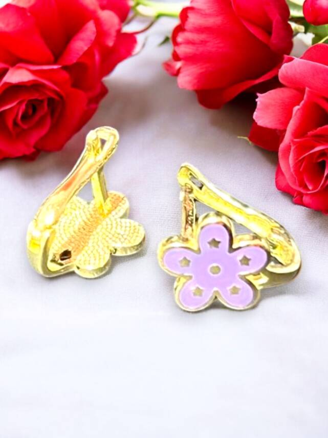 Çiçek Model Altın Çocuk Küpe - 6