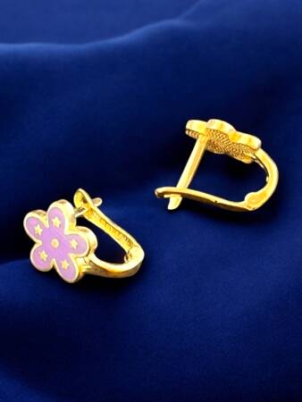 Çiçek Model Altın Çocuk Küpe - 5