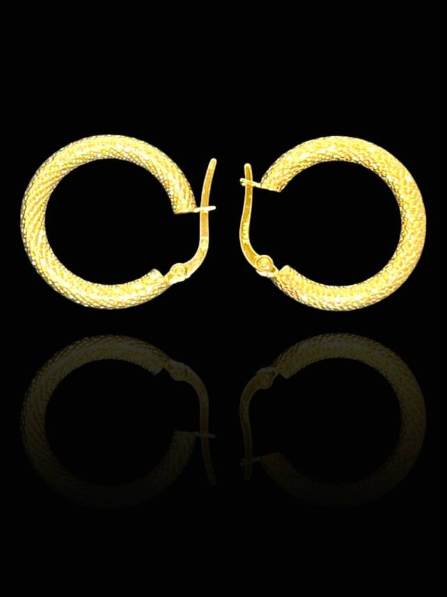 Desenli Altın Halka Küpe - 3