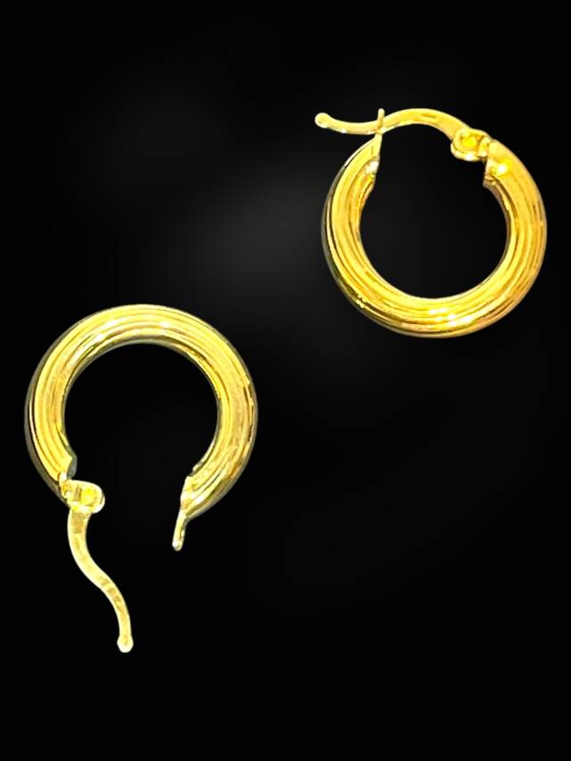 Desenli Altın Halka Küpe - 1