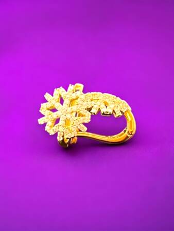 Kar Tanesi Model Taşlı Altın Küpe - 7