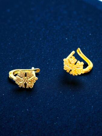 Kar Tanesi Model Taşlı Altın Küpe - 6