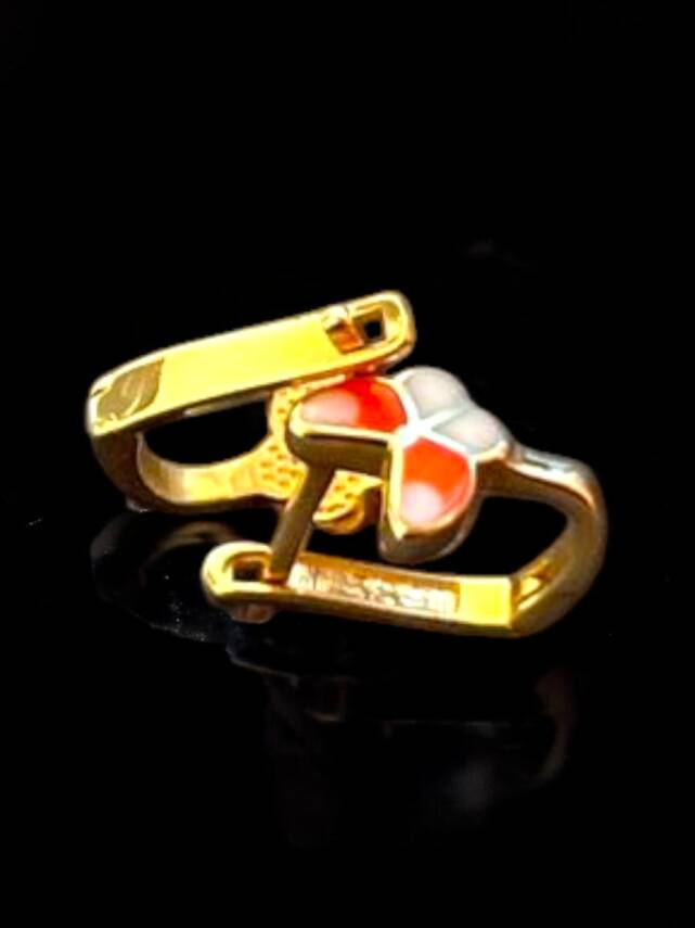 Kelebek Model Altın Çocuk Küpe - 1