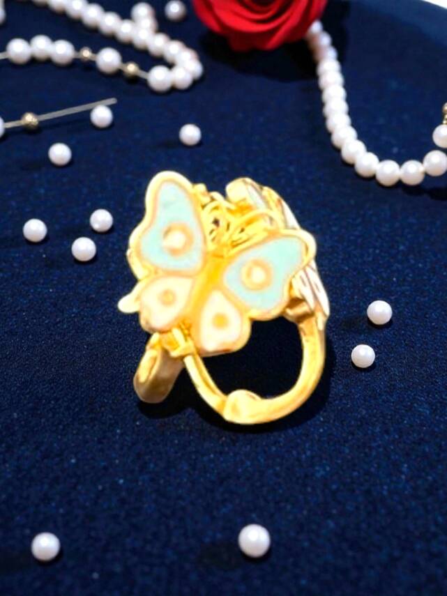 Kelebek Model Altın Çocuk Küpe - 8