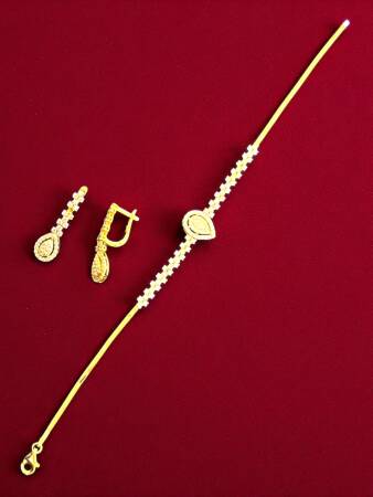 Su Damlası Taşlı Altın Takı Seti - 4