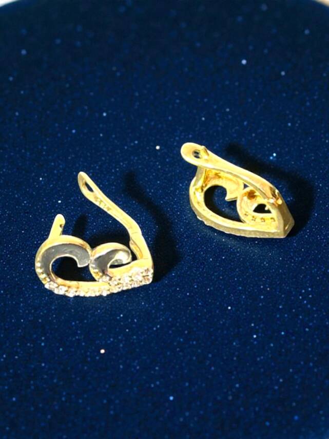 Taşlı Altın Küpe - 7