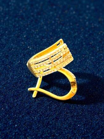 Taşlı Altın Küpe - 6