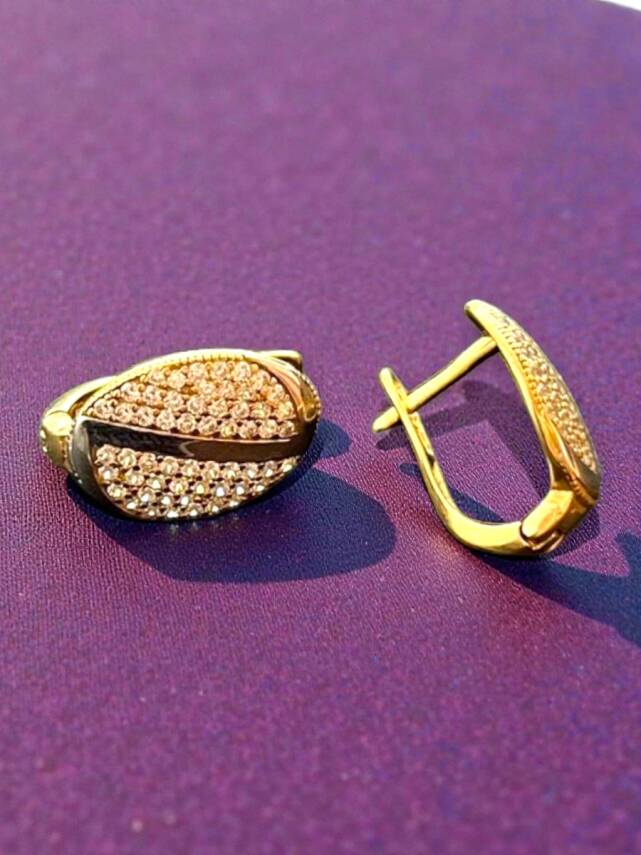 Taşlı Altın Küpe - 5