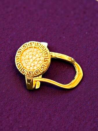 Taşlı Altın Küpe - 