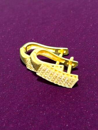 Taşlı Altın Küpe - 3