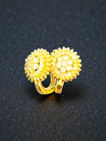 Taşlı Altın Küpe - 6