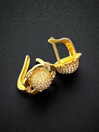 Taşlı Altın Küpe - 3