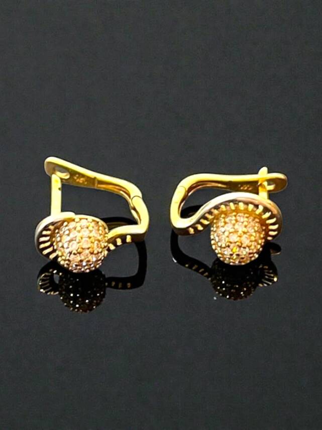 Taşlı Altın Küpe - 8