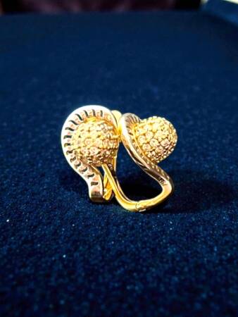 Taşlı Altın Küpe - 