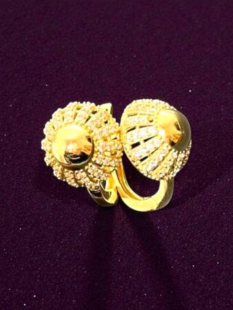 Taşlı Altın Küpe - 8