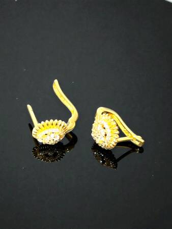 Taşlı Altın Küpe - 3