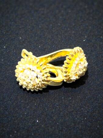 Taşlı Altın Küpe - 9