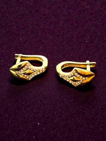 Taşlı Altın Küpe - 2