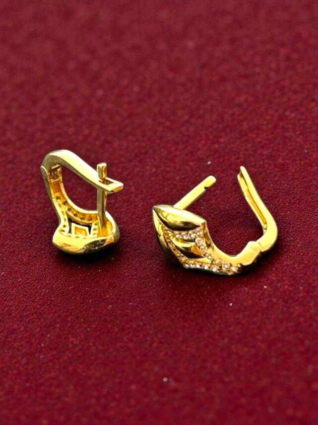 Taşlı Altın Küpe - 5