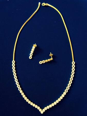 Taşlı Altın Set - 3