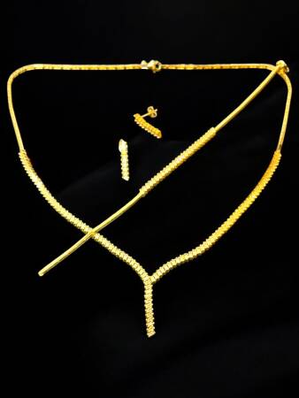 Taşlı Altın Takı Seti - 6