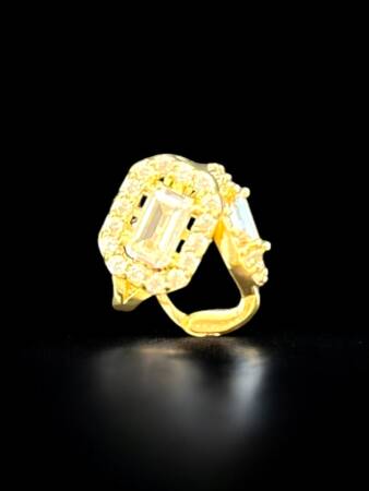 Taşlı Baget Model Altın Çocuk Küpe - 5