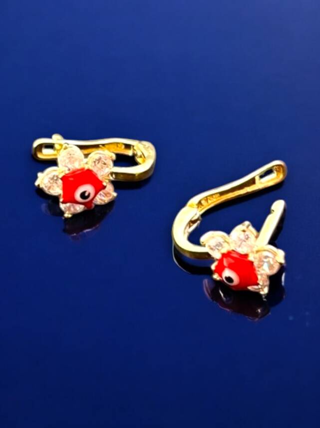 Taşlı Çiçek Model Altın Çocuk Küpe - 4