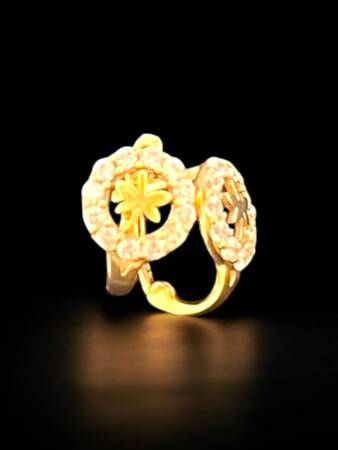 Taşlı Yusufçuk Model Altın Çocuk Küpe - 