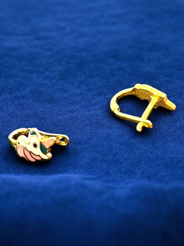 Unicorn Model Altın Çocuk Küpe - 2