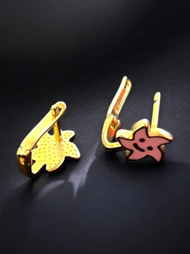 Gülen Yıldız Model Altın Çocuk Küpe - 9